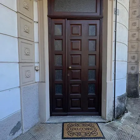 Casa Dei Pollini Apartment Stresa